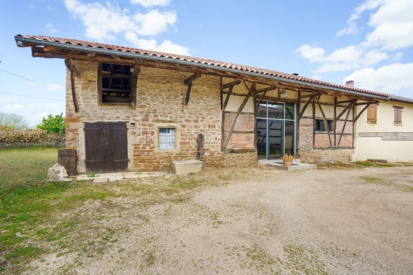Image Façade à  maison mitoyenne de Replonges