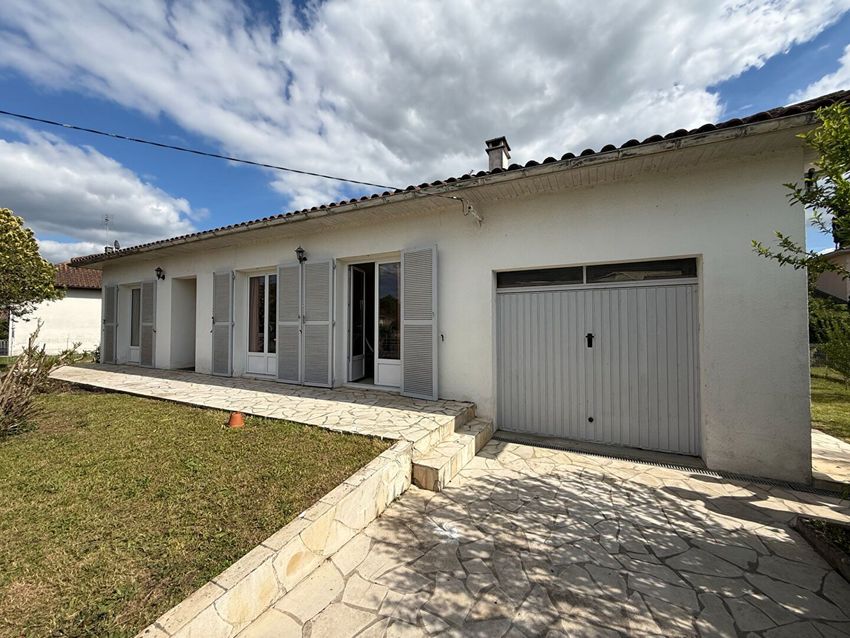 Image Façade à  maison individuelle de Saint-Sylvestre-sur-Lot