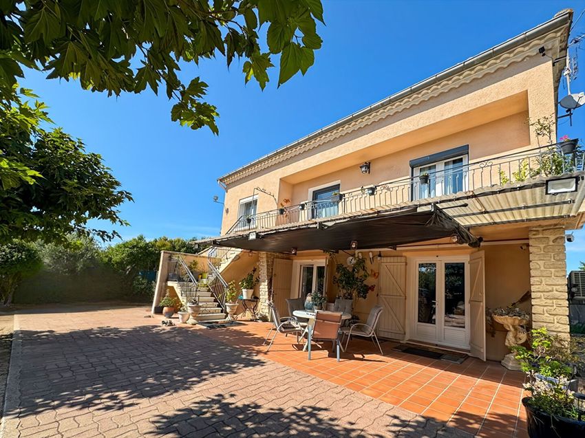 Image Façade à  maison individuelle de Bédarrides