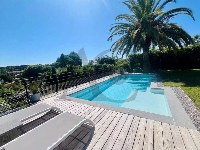 Image Piscine à  maison individuelle de Villeneuve-Loubet