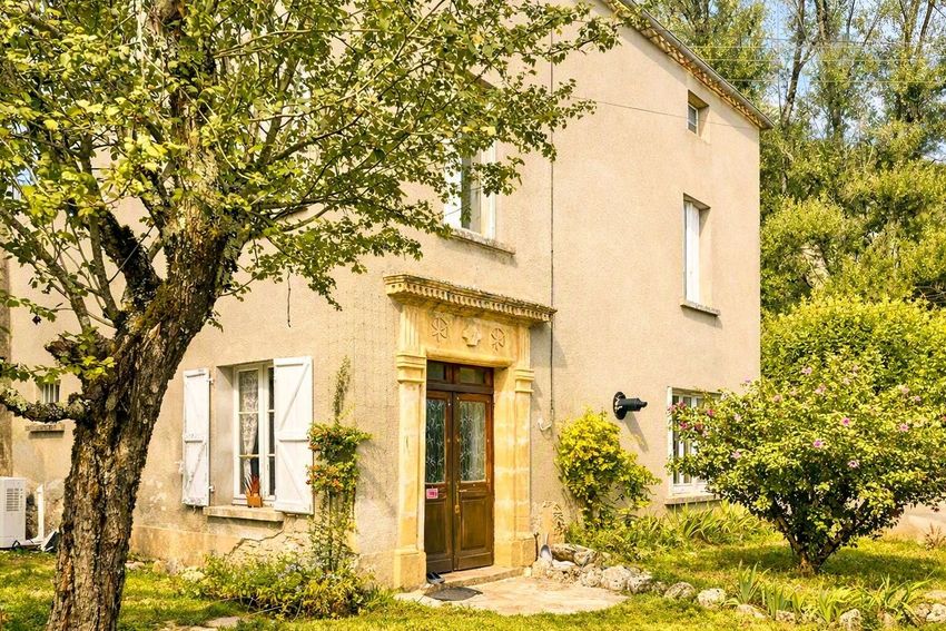 Image Façade à  maison individuelle de Dégagnac