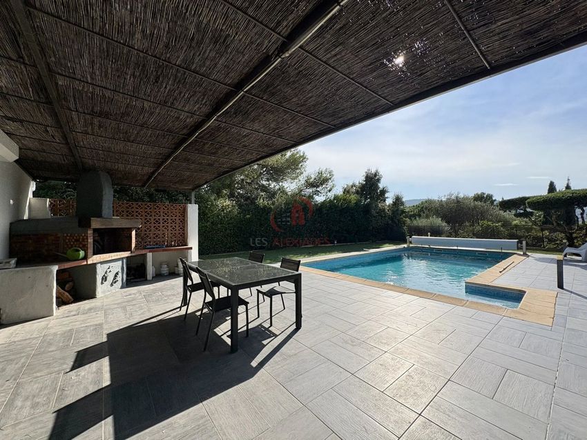 Image Piscine à  villa de Le Beausset