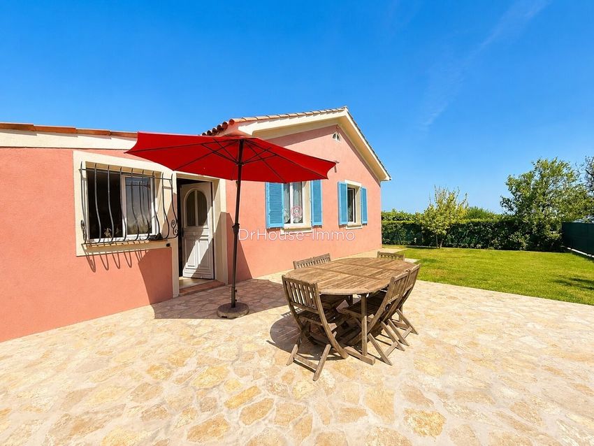 Image Façade à  villa de Cagnes-sur-Mer