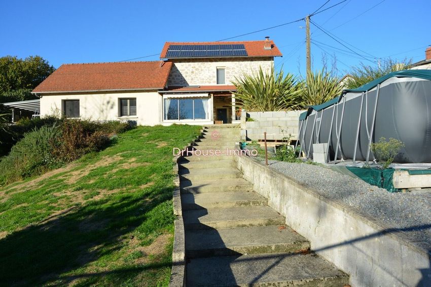 Image Façade à  villa de Bussière-Galant