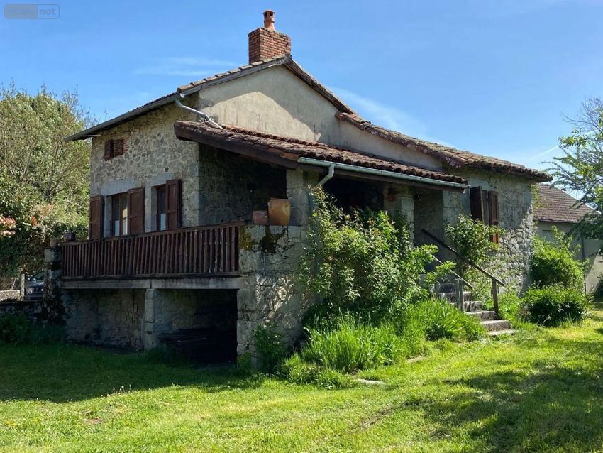 Image Façade à  maison individuelle de Glénat