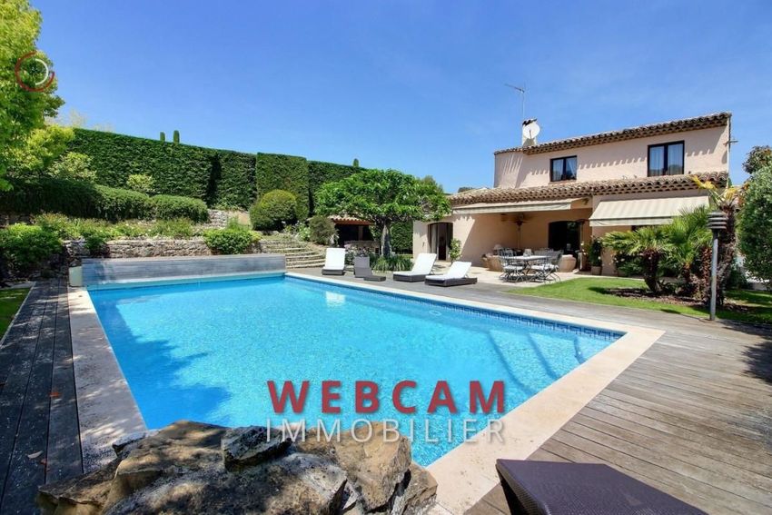 Image Piscine à  maison individuelle de Mougins