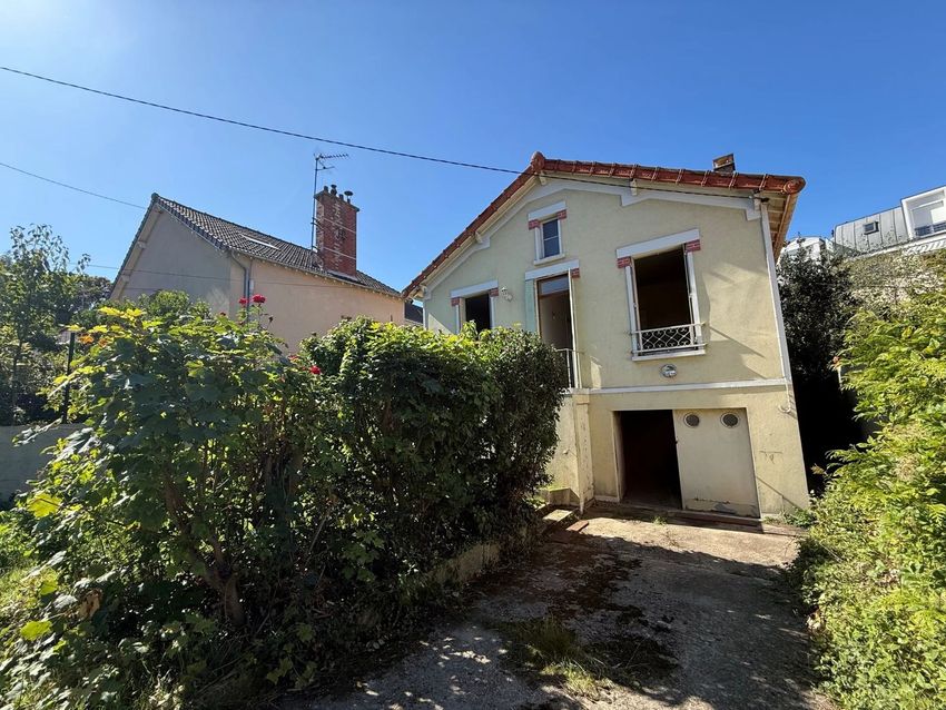 Image Façade à  maison individuelle de Châtillon