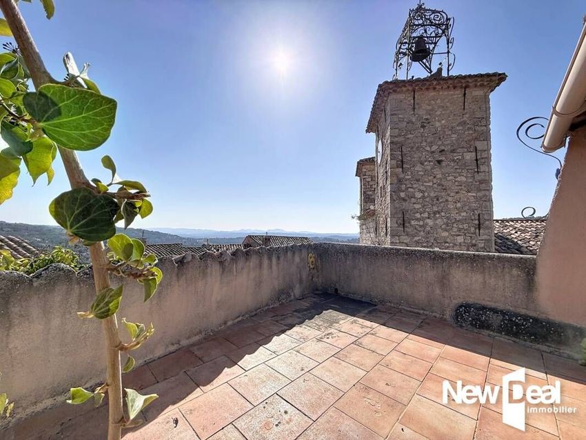 Image Terrasse à  maison de village de Seillans