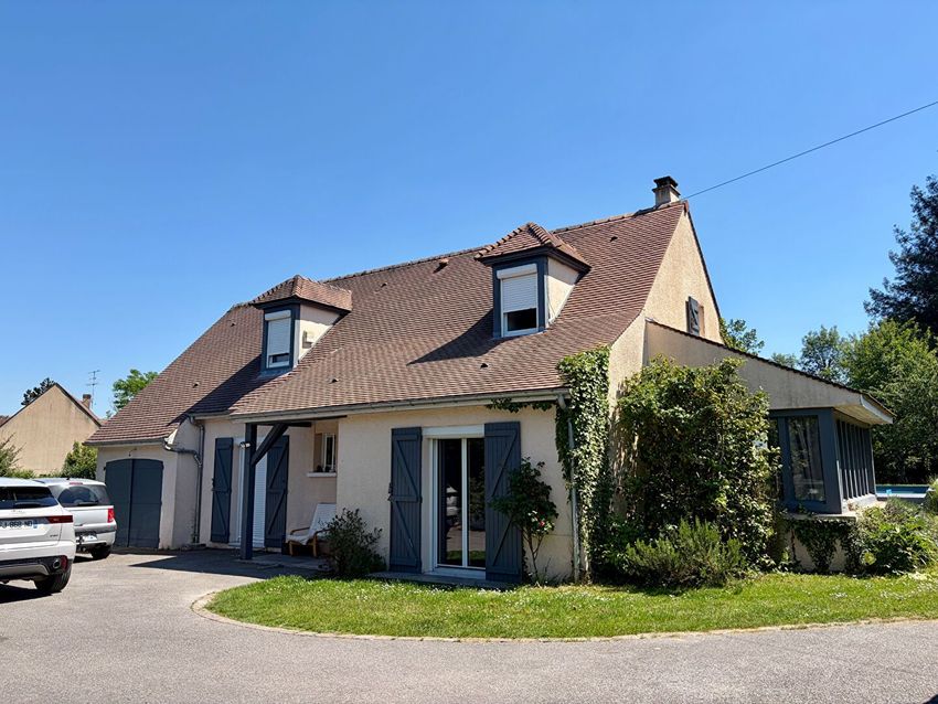 Image Façade à  maison individuelle de Grosrouvre