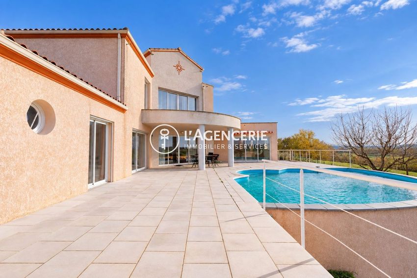 Image Piscine à  maison individuelle de Saussenac