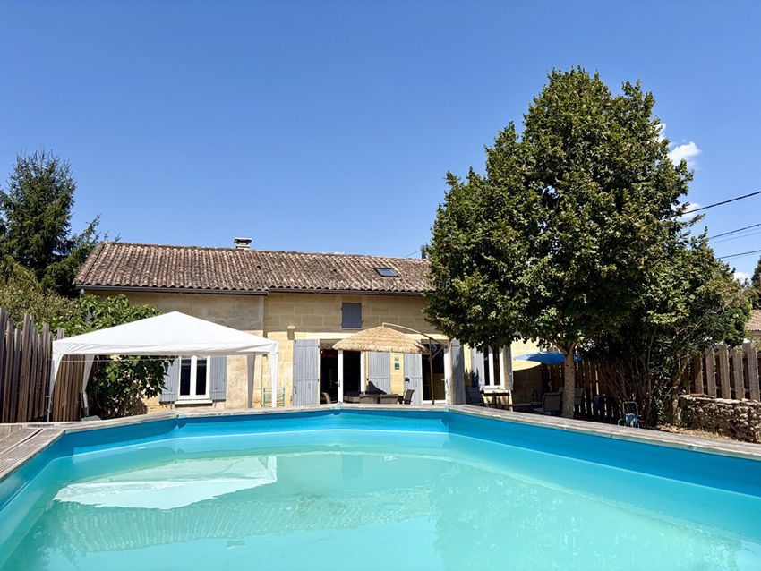 Image Piscine à  maison individuelle de Saint-Émilion