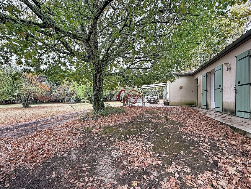 Image Jardin à  maison individuelle de Sallebœuf