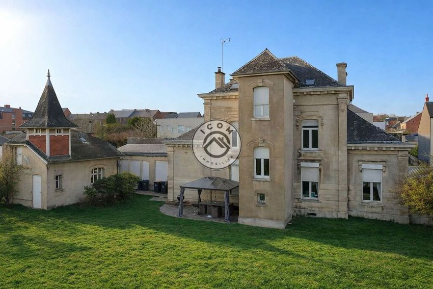 Image Façade à  propriété agricole de Hautmont