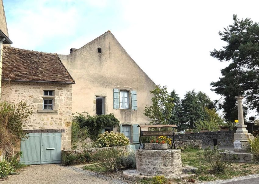 Image Façade à  propriété agricole de Gourdon