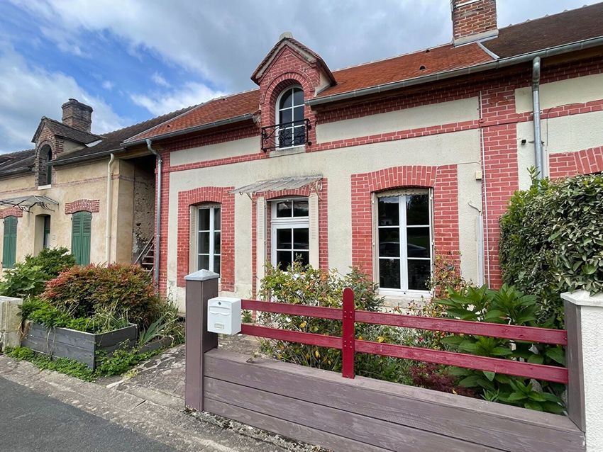 Image Façade à  maison mitoyenne de Boismorand