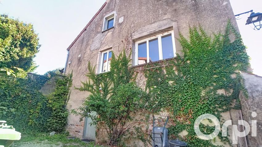 Image Façade à  maison individuelle de Buxy