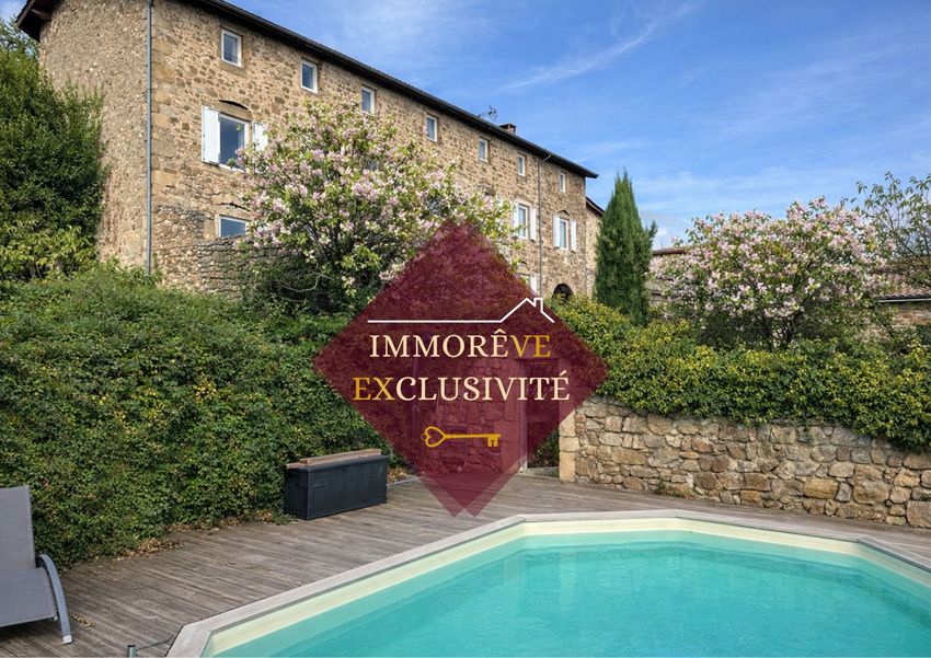 Image Piscine à  maison individuelle de Maclas