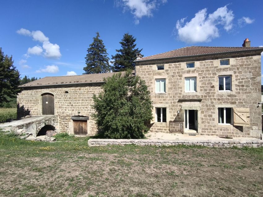 Image Façade à  maison individuelle de Raucoules