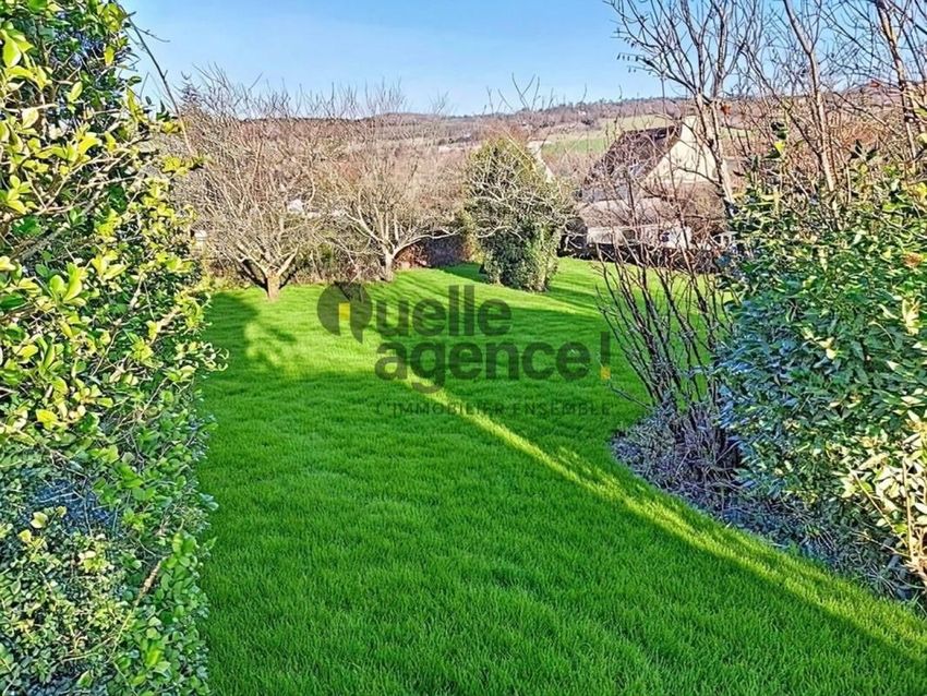 Image de terrain à Plomodiern