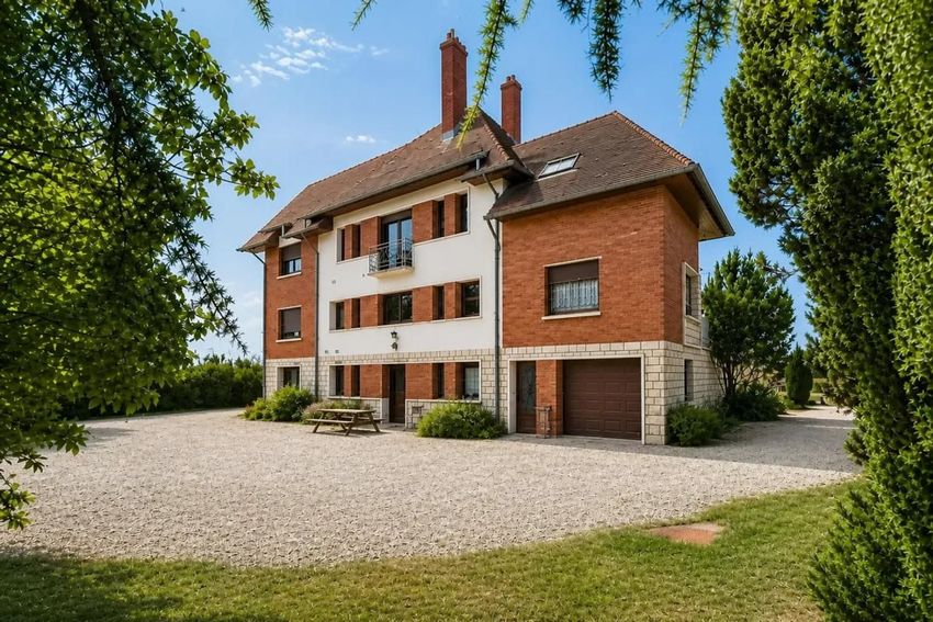 Image Façade à  propriété agricole de Châteauneuf-sur-Loire