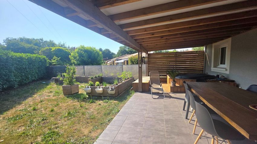 Image Terrasse à  maison mitoyenne de Sanguinet