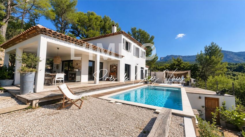 Image Piscine à  maison individuelle de Roquevaire