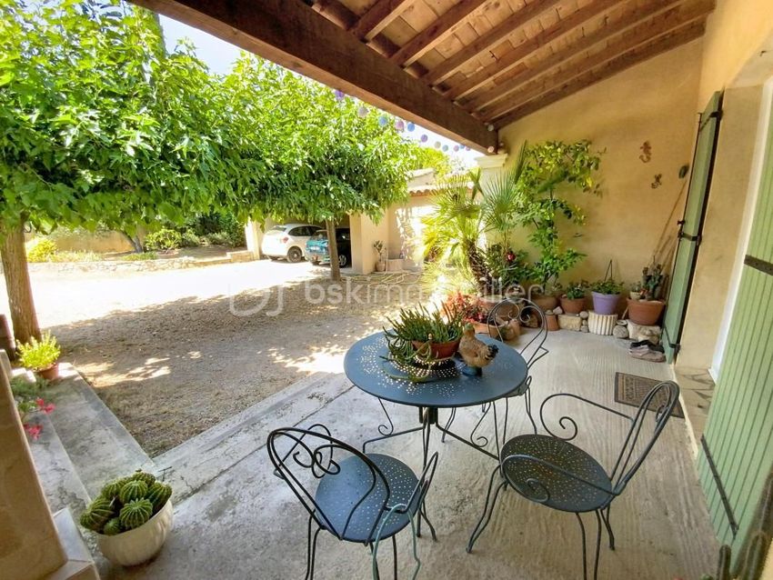 Image Terrasse à  maison individuelle de Villetelle
