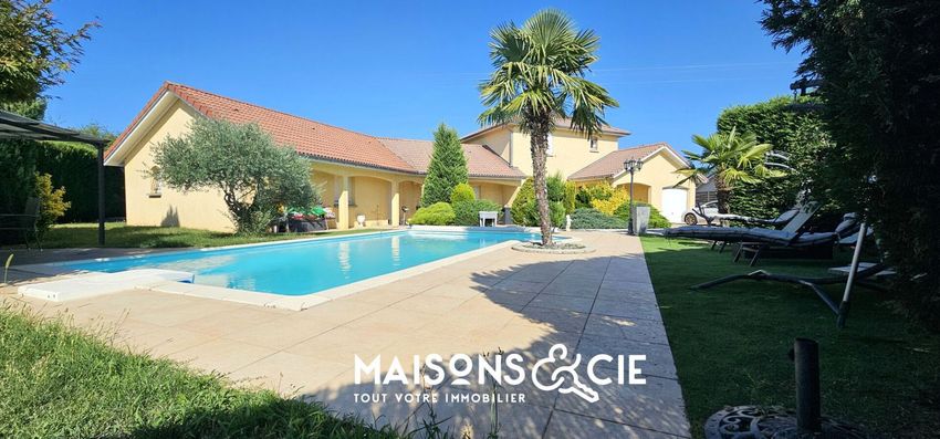 Image Piscine à  maison individuelle de Lagnieu