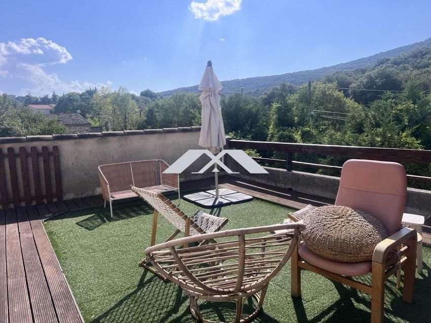 Image Terrasse à  maison individuelle de Rousson