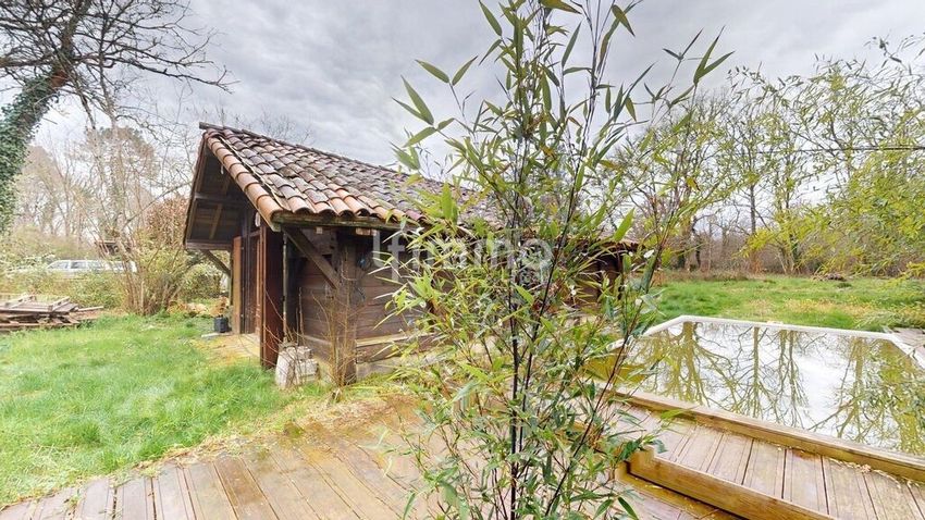 Image Façade à  propriété agricole de Sabres