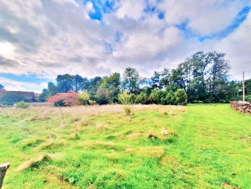 Image de terrain à 8 Rue du Château d'Eau