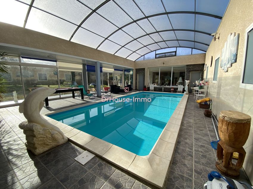 Image Piscine à  villa de Le Vernet