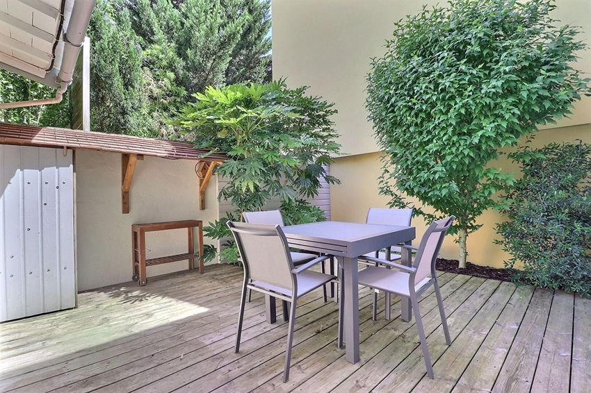 Image Terrasse à  maison mitoyenne de Colombes