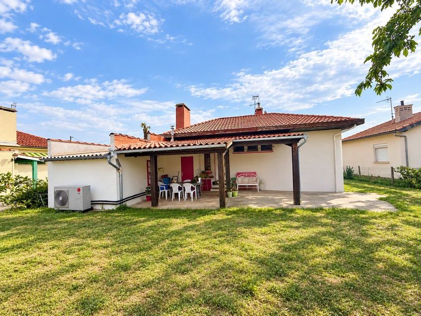 Image Façade à  maison individuelle de Varilhes