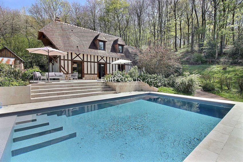 Image Piscine à  maison individuelle de Saint-Hymer