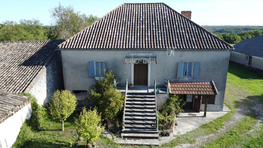 Image Façade à  maison individuelle de Lauzerte