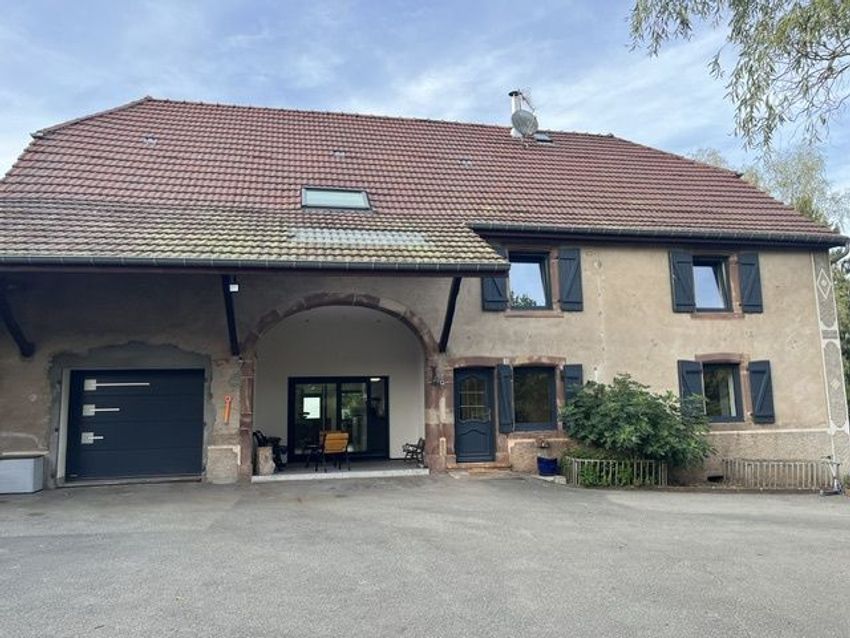 Image Façade à  propriété agricole de Frahier-et-Chatebier
