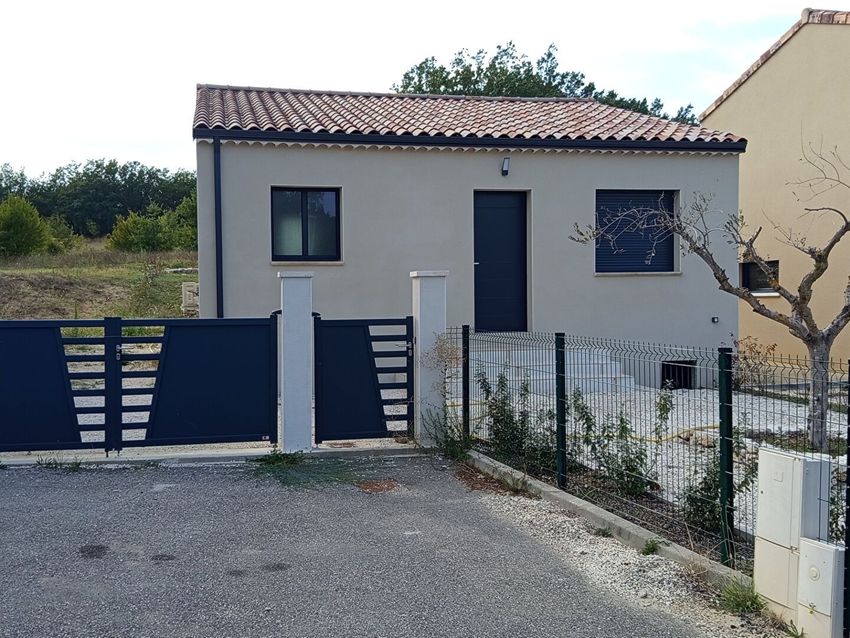 Image Façade à  villa de Chantemerle-lès-Grignan