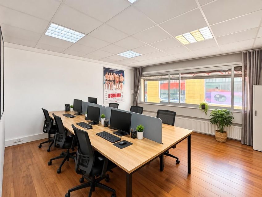 Image de bureau à République-Saint Ambroise