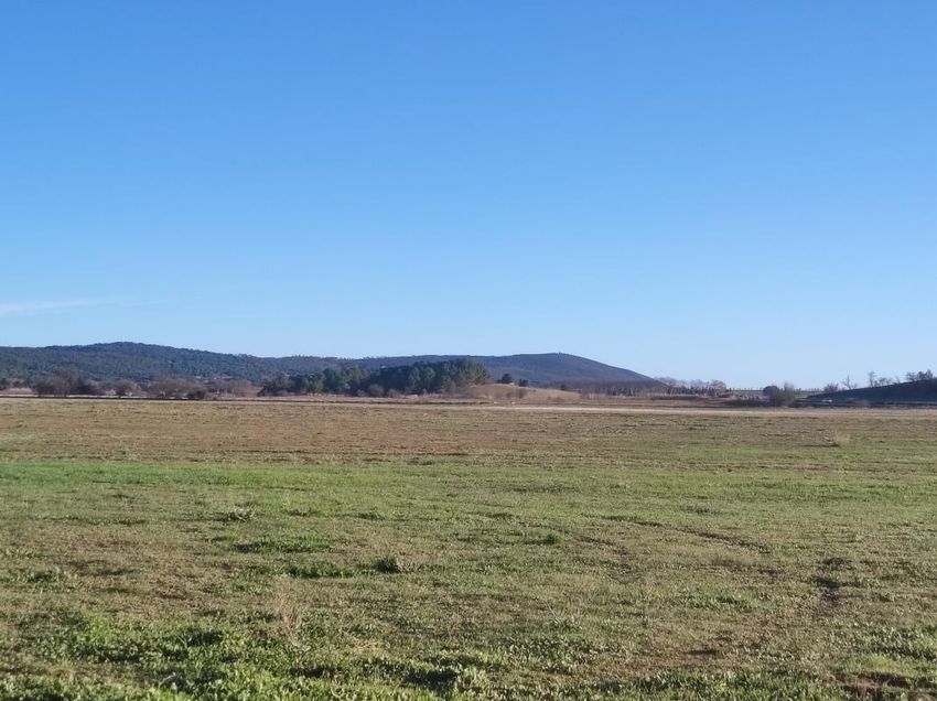 Image Vue à terrain de Saint-Laurent-de-la-Cabrerisse