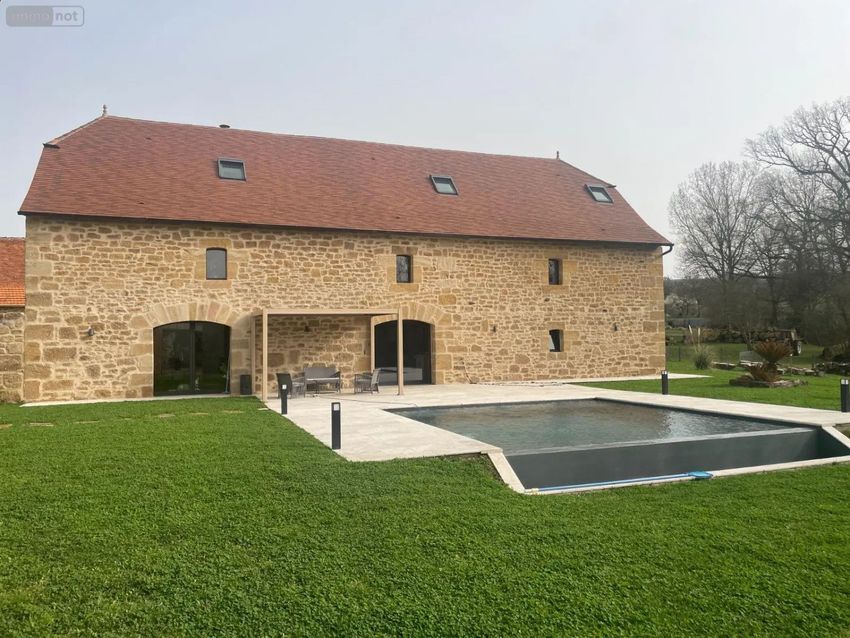 Image Façade à  maison individuelle de Lacapelle-Marival