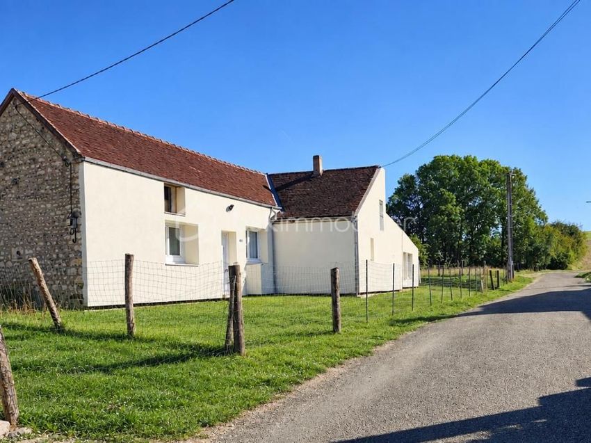 Image Façade à  maison individuelle de Pourrain