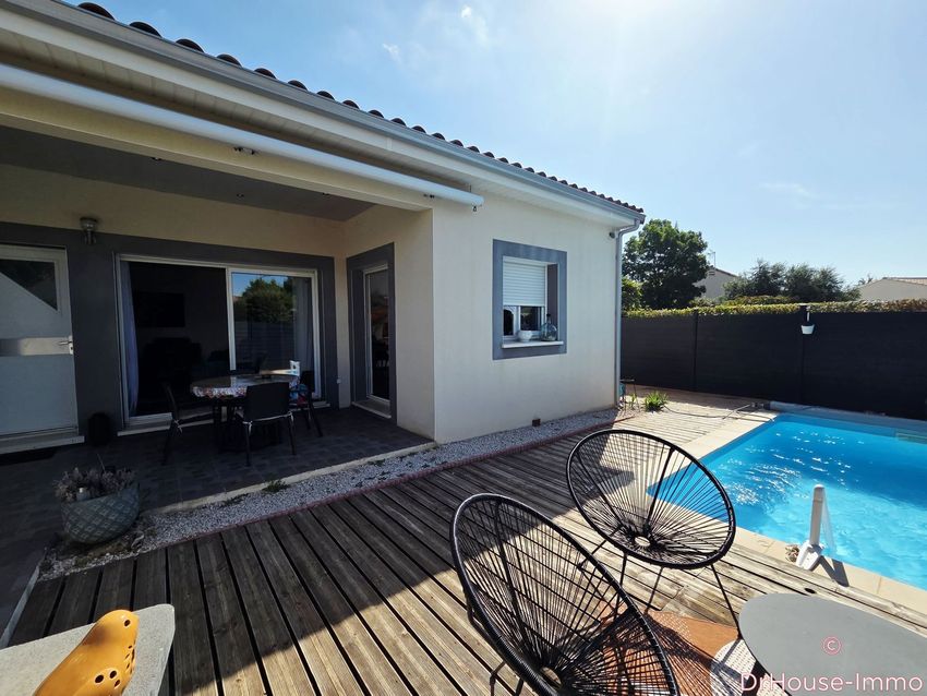 Image Terrasse à  villa de Maraussan