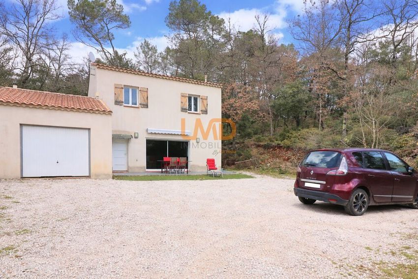 Image Façade à  maison individuelle de Saint-Maximin-la-Sainte-Baume