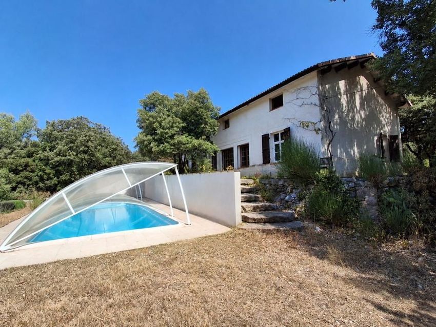 Image Piscine à  maison individuelle de Fox-Amphoux