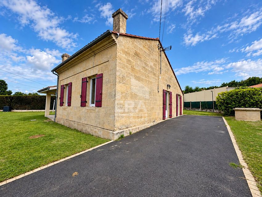 Image Façade à  maison individuelle de Comps