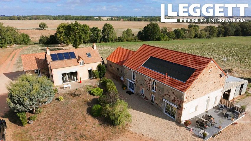 Image Façade à  propriété agricole de Épineuil-le-Fleuriel