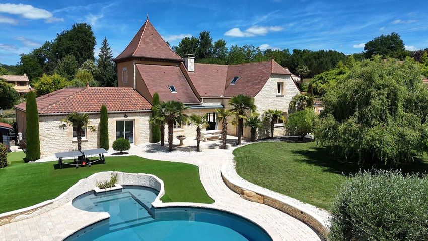 Image Piscine à  maison individuelle de Payrignac