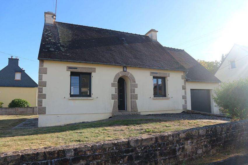 Image Façade à  maison individuelle de Gouarec