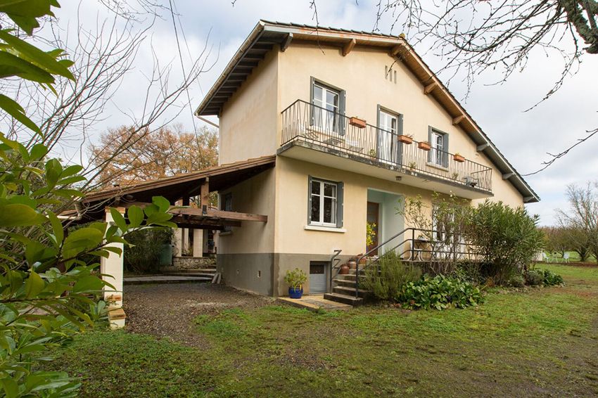 Image Façade à  maison individuelle de Arblade-le-Haut